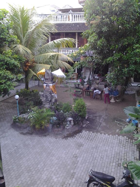 Mahendra Beach Inn Kuta Lombok Exterior foto