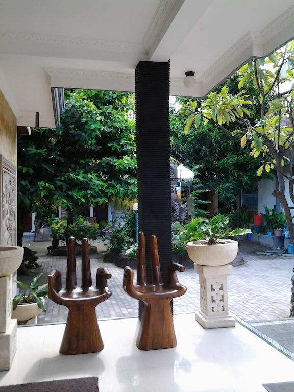 Mahendra Beach Inn Kuta Lombok Exterior foto